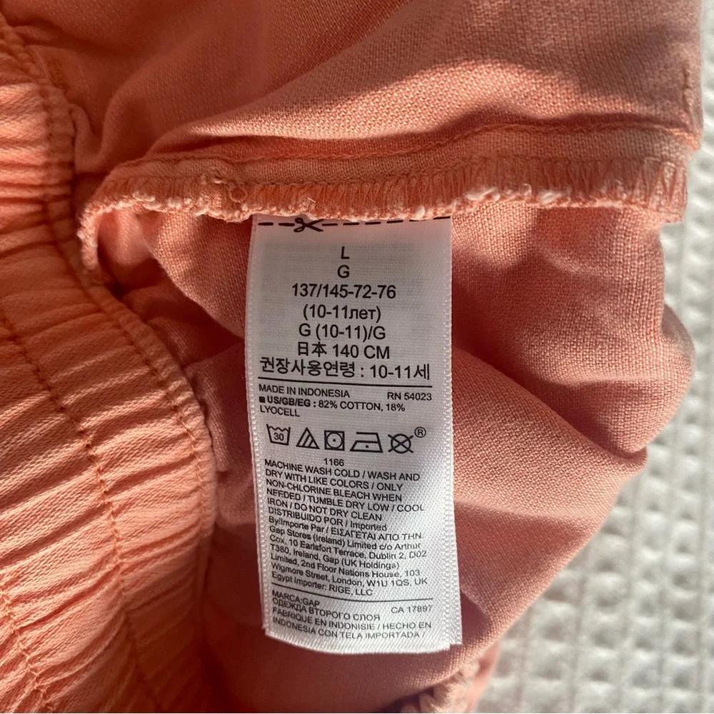 GAP kids garment dyed light orange Shorts size 10